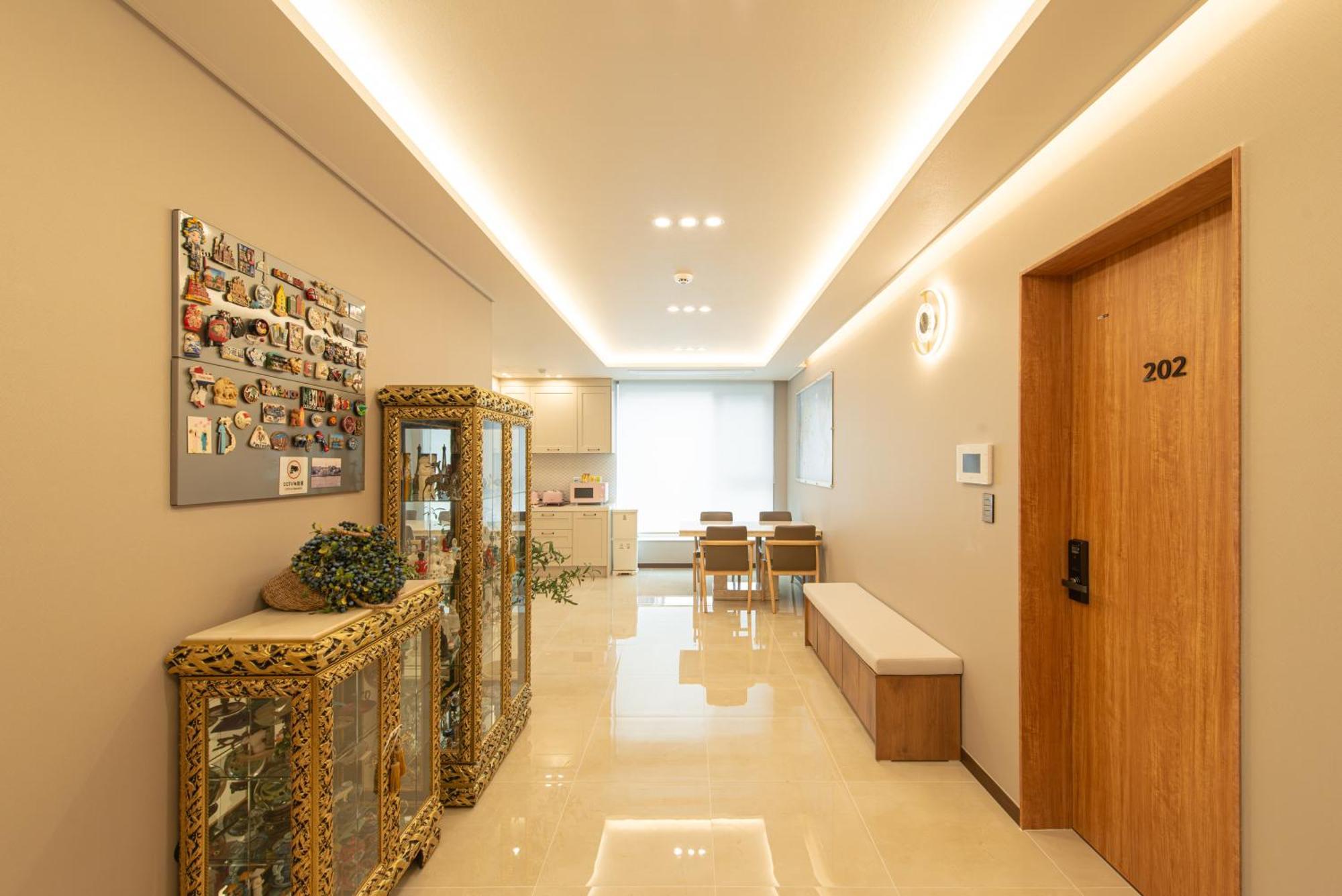 Incheon Airport Guest House King Eksteriør bilde
