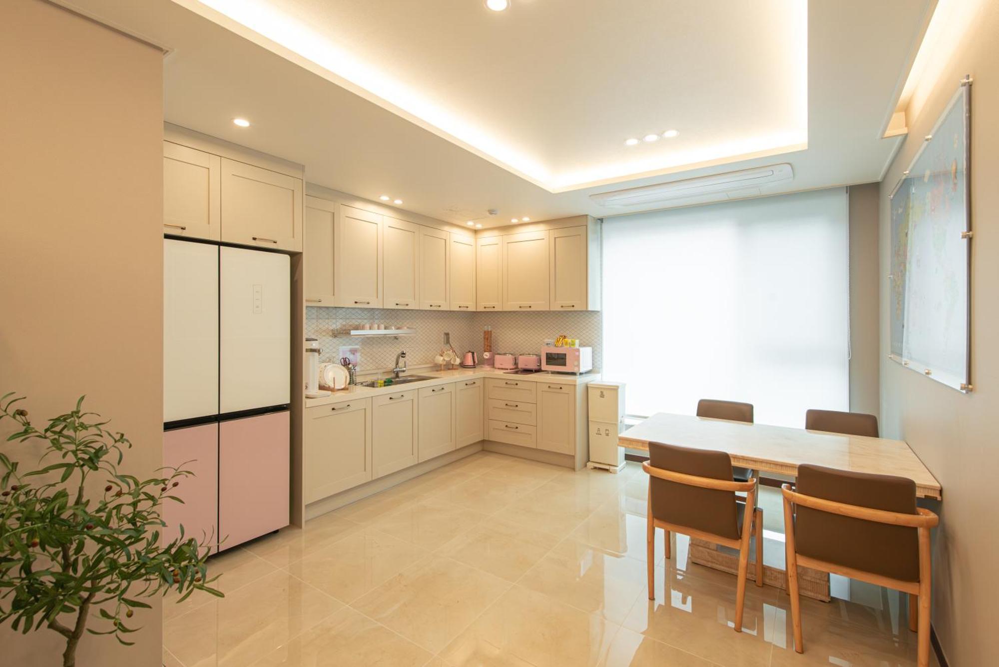 Incheon Airport Guest House King Eksteriør bilde